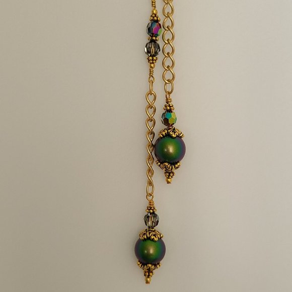 Swarovski Crystal Dangle Necklace - Picture 2 of 3